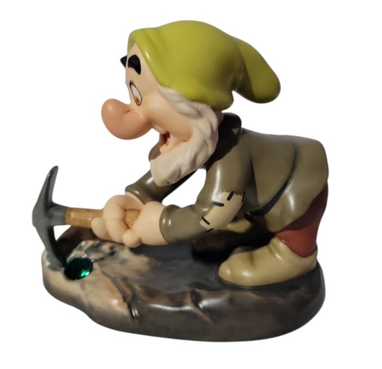 Sneeze - Snow White and the Seven Dwarfs
